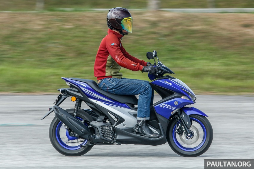 TUNGGANG UJI: Yamaha NVX 155 – Adakah prestasi skuter ini cukup sporty seperti penampilannya? Image #693073