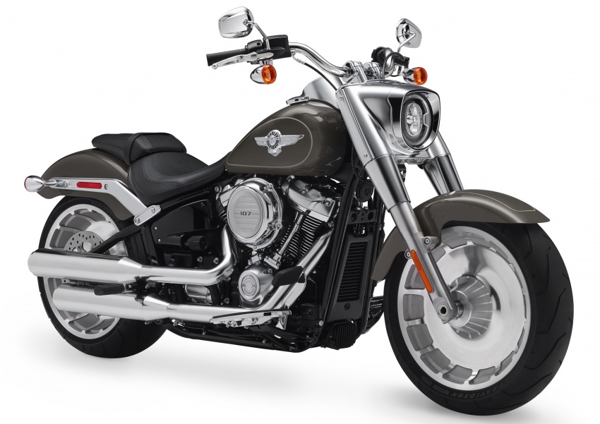 2018 Harley-Davidson Softail range updated – 107 and 114 Milwaukee Eight V-twin engines, faster and lighter 703791