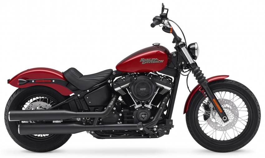 2018 Harley-Davidson Softail range updated – 107 and 114 Milwaukee Eight V-twin engines, faster and lighter 703784