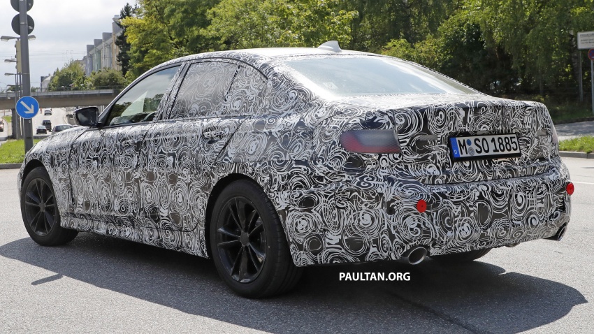 SPIED: G20 BMW 3 Series shows production lights 695387