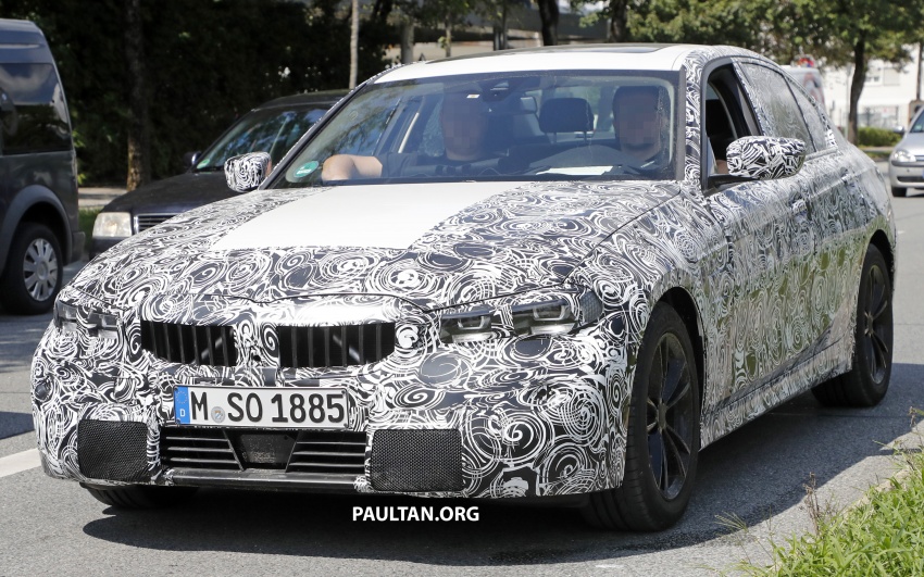 SPIED: G20 BMW 3 Series shows production lights 695377