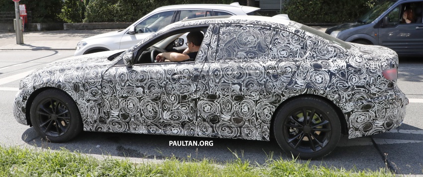 SPIED: G20 BMW 3 Series shows production lights 695381