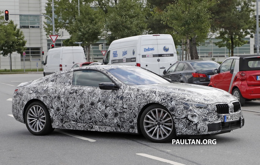 SPIED: BMW M8 convertible spotted for the first time 702449