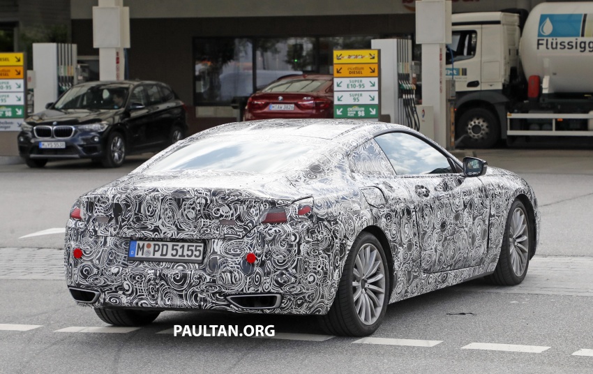 SPIED: BMW M8 convertible spotted for the first time 702454