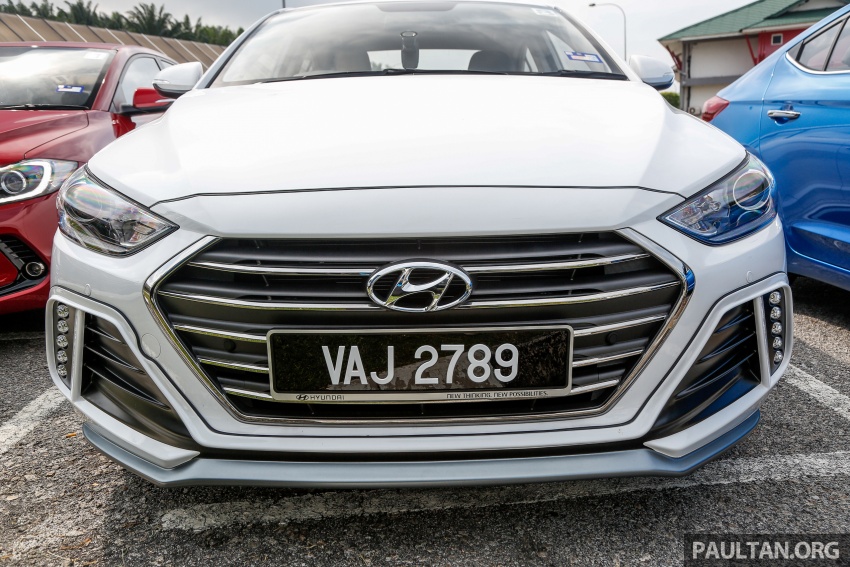 DRIVEN: 2017 Hyundai Elantra Sport 1.6 Turbo, 2.0 NA 702350