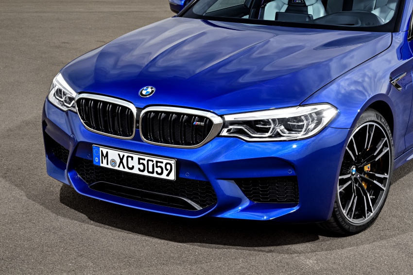F90 BMW M5 finally revealed with 600 hp and 750 Nm 701632