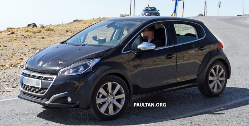 SPYSHOTS: Peugeot 1008 compact crossover on test? 704595