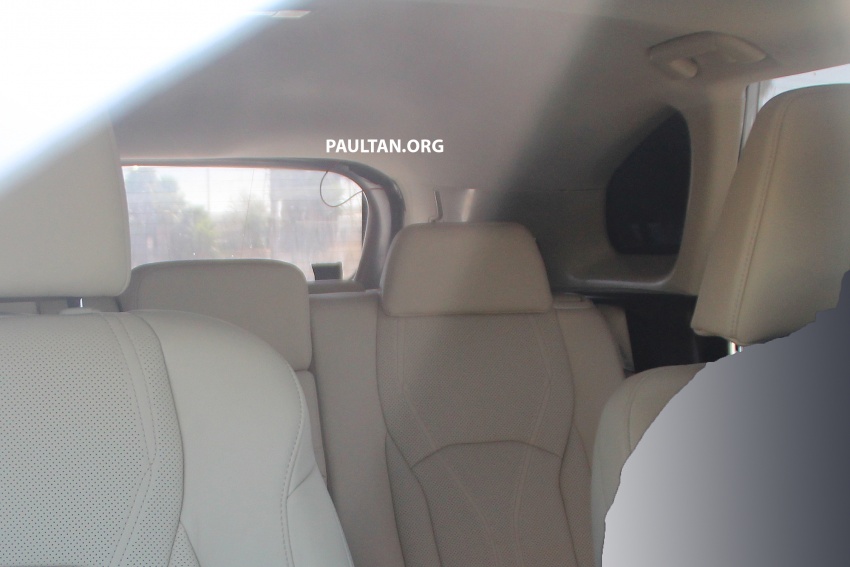 SPYSHOTS: Lexus RX with three-row seating tested Image #702517
