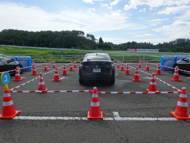 Pakej bantuan pemanduan Toyota Safety Sense kurangkan pelanggaran belakang sehingga 90%