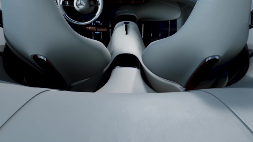 VIDEO: Mercedes-Benz teases new ‘Vision’ show car 695231