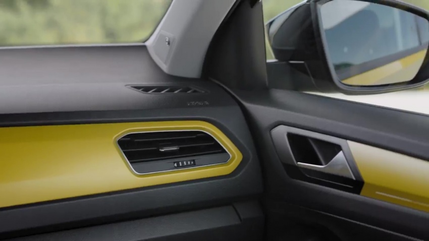 VIDEO: Volkswagen T-Roc teaser vid – interior shown 699402
