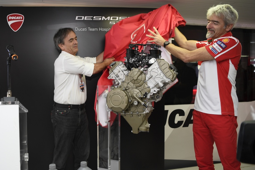 Ducati unveils new Desmosedici Stradale V-four 710500