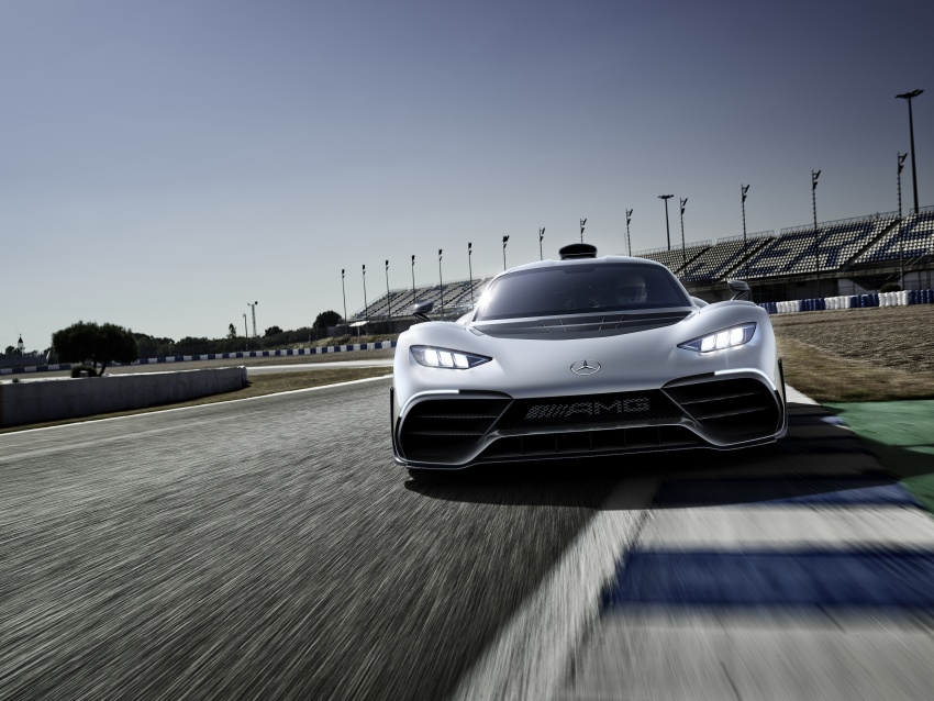 Mercedes-AMG Project One hypercar finally unveiled – sub-6 seconds 0-200 km/h, top speed over 350 km/h Image #708505