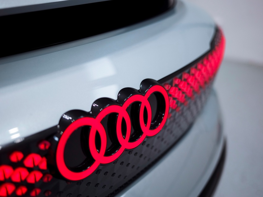 Audi Aicon concept – Level 5 autonomous driving, no steering wheel or seat belts, 800 km full EV range 708907