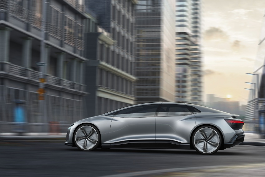 Audi Aicon concept – Level 5 autonomous driving, no steering wheel or seat belts, 800 km full EV range 708897