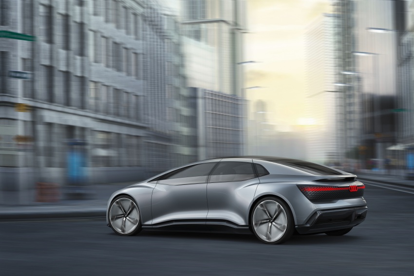 Audi Aicon concept – Level 5 autonomous driving, no steering wheel or seat belts, 800 km full EV range 708898