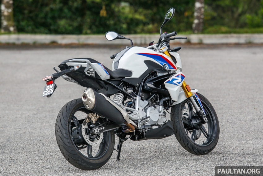REVIEW: 2017 BMW Motorrad G310R in Malaysia – RM27k with ABS, but is it a proper BMW bike? 709533