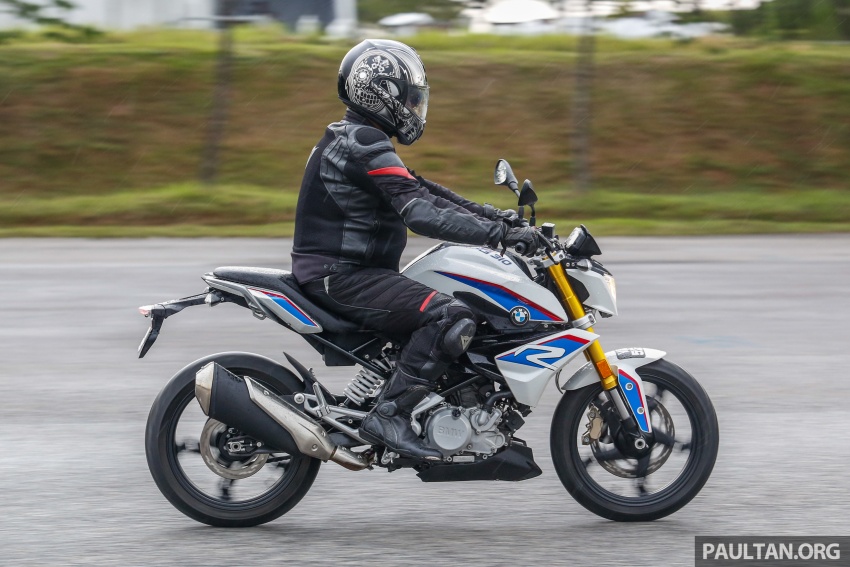 REVIEW: 2017 BMW Motorrad G310R in Malaysia – RM27k with ABS, but is it a proper BMW bike? Image #709579