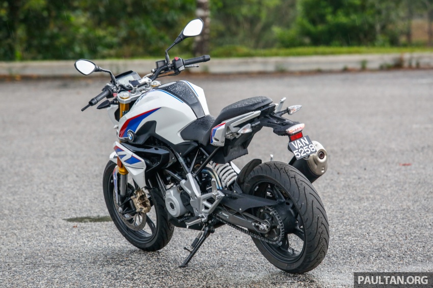 REVIEW: 2017 BMW Motorrad G310R in Malaysia – RM27k with ABS, but is it a proper BMW bike? 709535