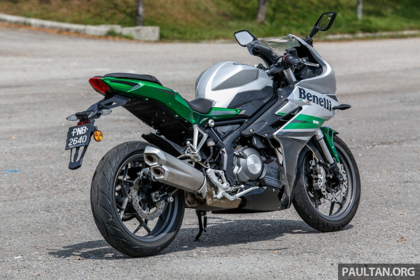 REVIEW: 2017 Benelli 302R – sports on a shoestring 713828