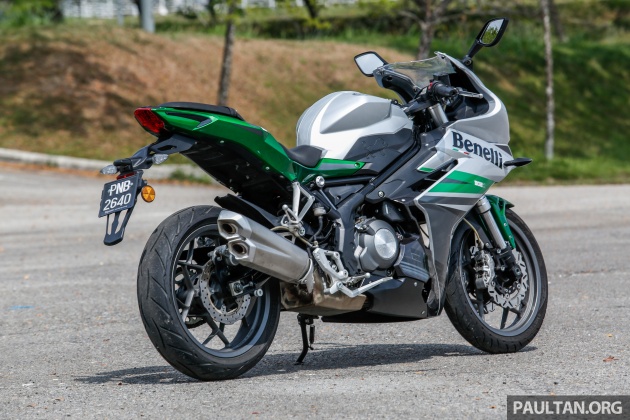 REVIEW: 2017 Benelli 302R – sports on a shoestring