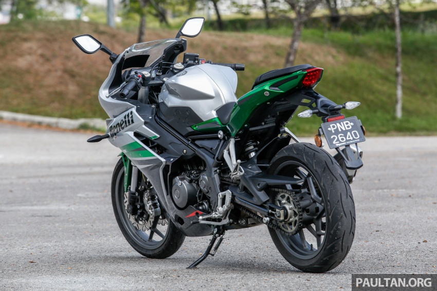 REVIEW: 2017 Benelli 302R – sports on a shoestring 713831