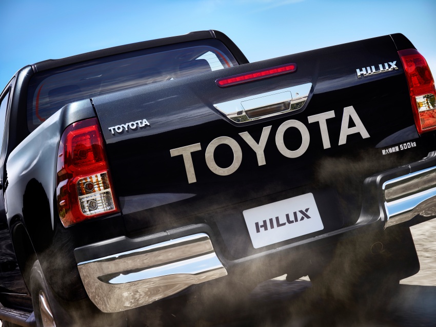 Toyota Hilux kembali dijual di Jepun, sejak dihentikan jualannya pada 2004 – harga bermula RM125k 710549