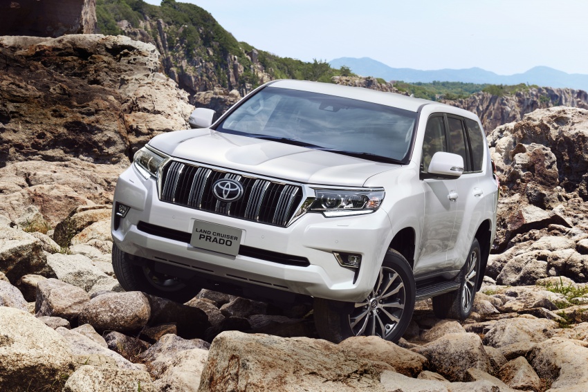 2018 Toyota Land Cruiser Prado facelift unveiled 709254