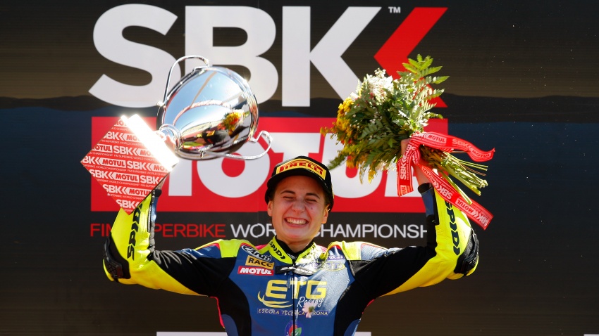 Jonathan Rea chases third WSBK title with Portimao win, Carrasco first female winner of SSP 300 race 712399