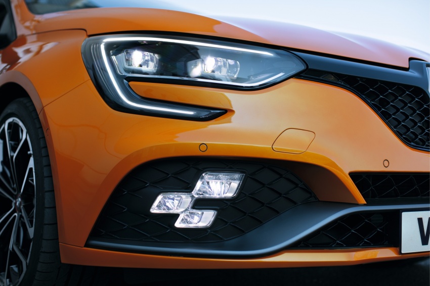 New Renault Megane RS debuts – 279 PS, four-wheel steering, choice of six-speed manual or dual-clutch 709425