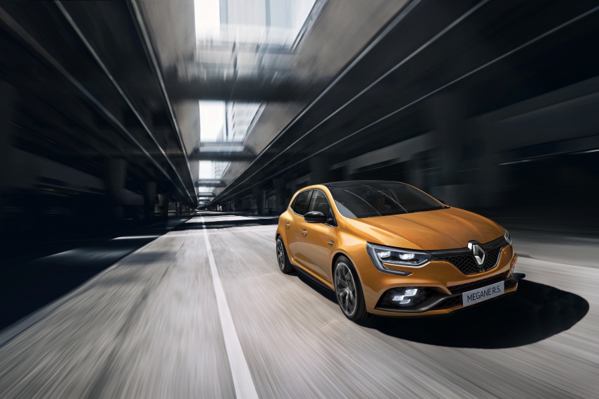 New Renault Megane RS debuts – 279 PS, four-wheel steering, choice of six-speed manual or dual-clutch 709430