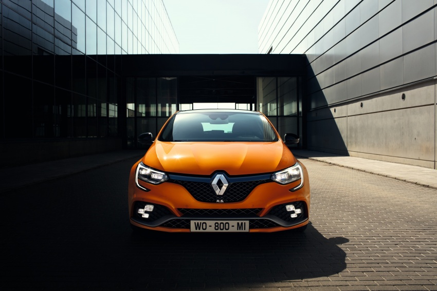 New Renault Megane RS debuts – 279 PS, four-wheel steering, choice of six-speed manual or dual-clutch 709433