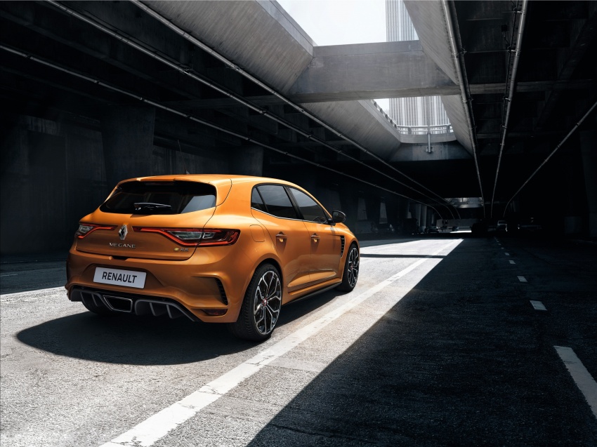 New Renault Megane RS debuts – 279 PS, four-wheel steering, choice of six-speed manual or dual-clutch 709449