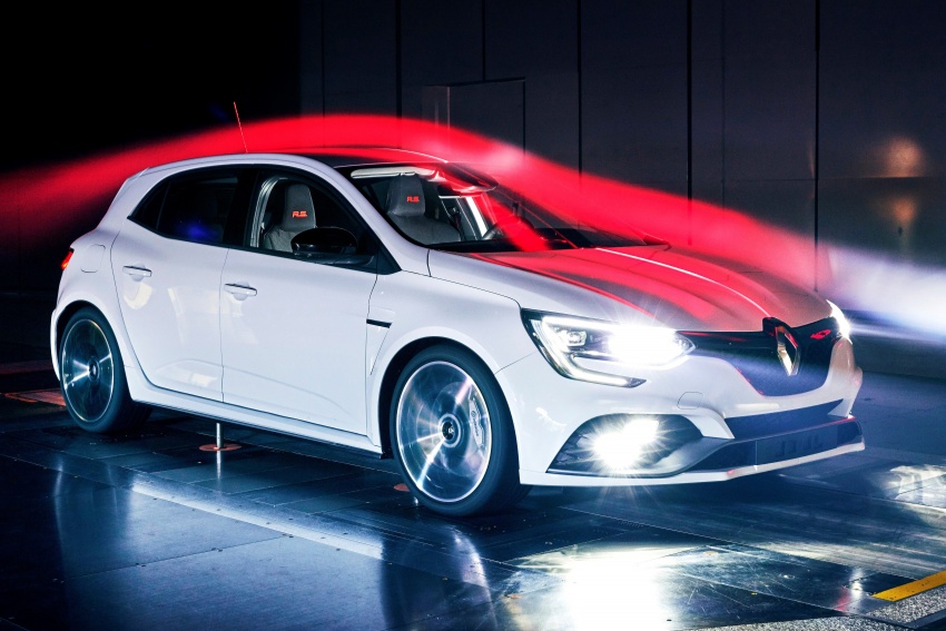 New Renault Megane RS debuts – 279 PS, four-wheel steering, choice of six-speed manual or dual-clutch 709460