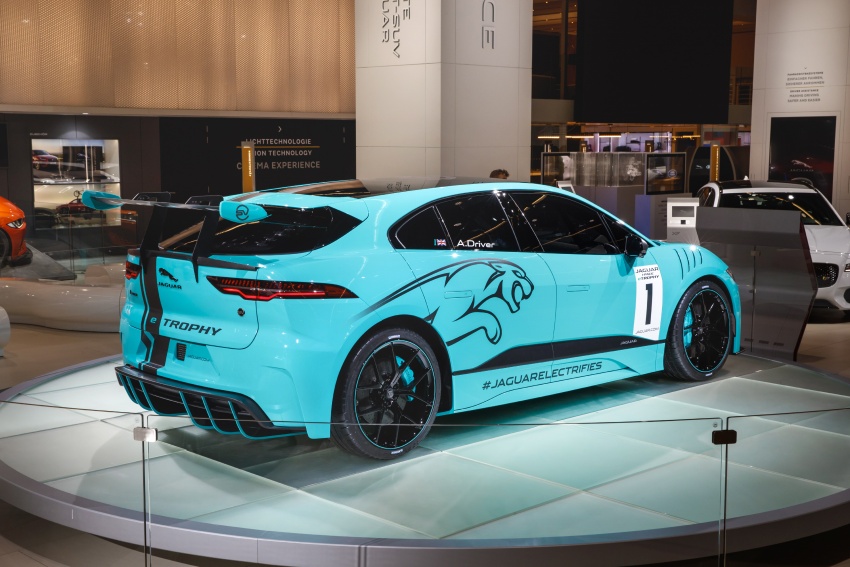 Jaguar I-Pace to be used in Formula E support race series – 20 cars, 10 locations, from season five in 2018 710276