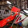 KTM EXC 250 TPI 2018 sudah dijual di Malaysia – guna enjin dua lejang suntikan bahan api, harga RM45,050