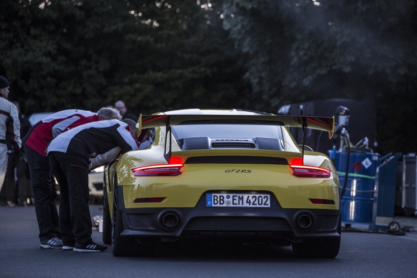 VIDEO: Porsche GT2 RS tops ‘Ring chart with 6:47 lap 715683