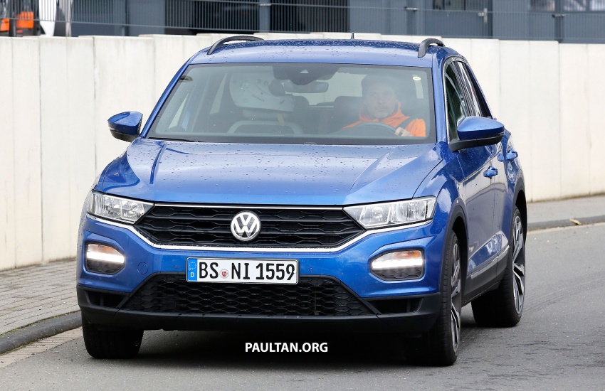SPYSHOTS: Volkswagen T-Roc R to get Golf R grunt 716794