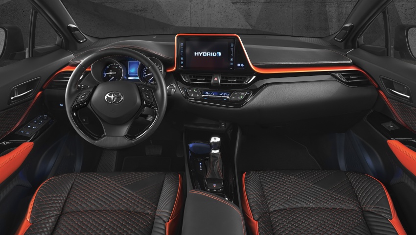 Toyota C-HR Hy-Power Concept previews hotter hybrid 709597
