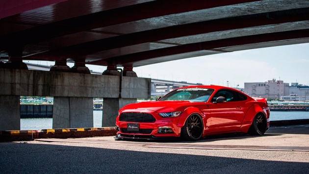 Ford Mustang gets complete Liberty Walk makeover