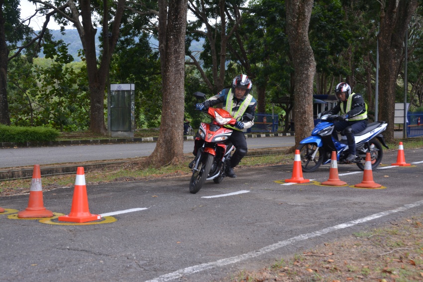 Modenas signs “Safety Riding” programme MoU 719149