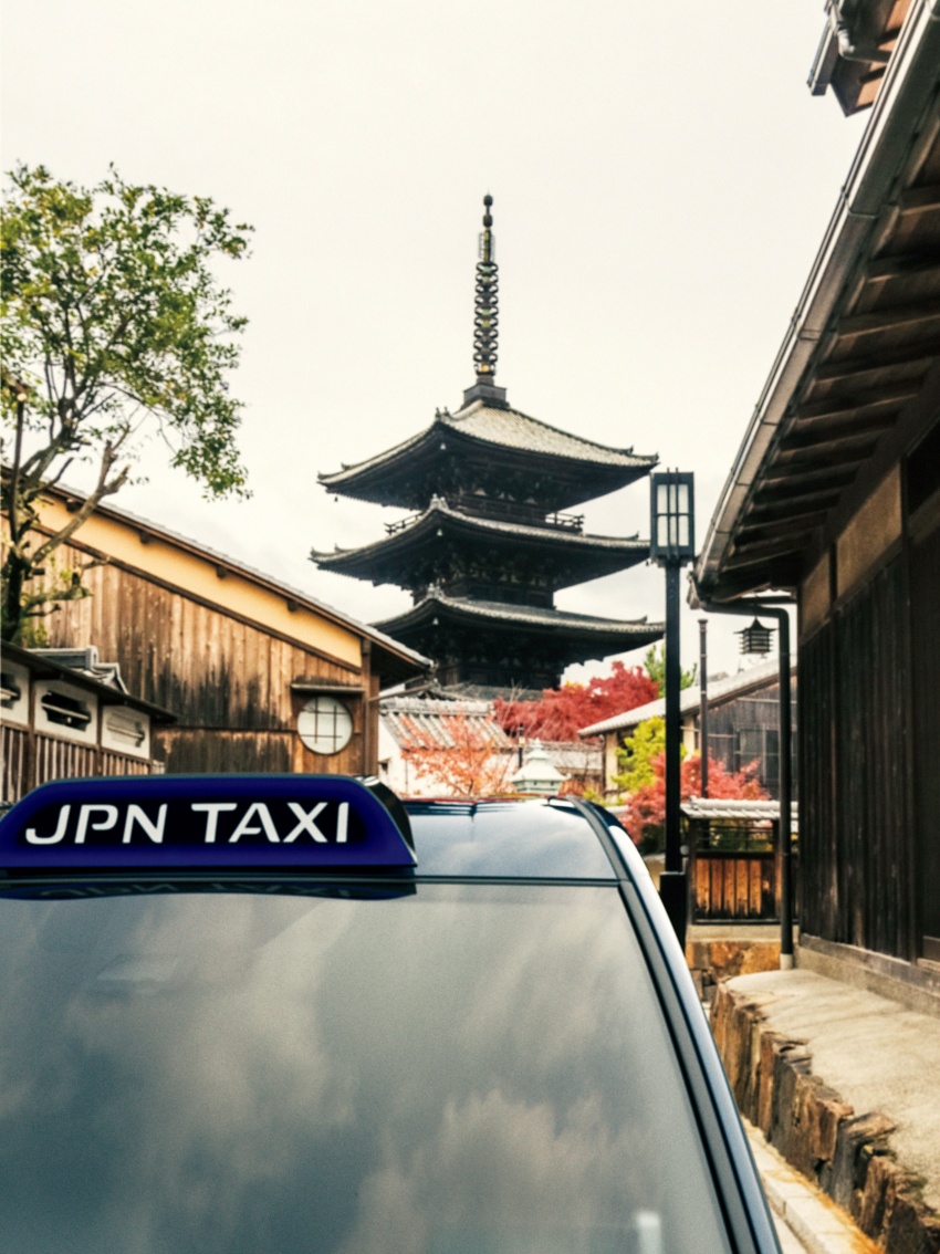 Toyota JPN Taxi – LPG hybrid, Toyota Safety Sense C 727142