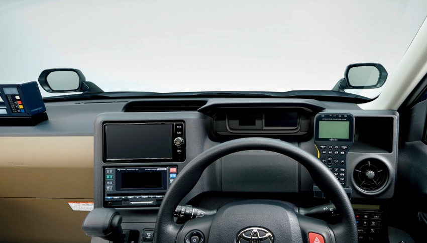 Toyota JPN Taxi – LPG hybrid, Toyota Safety Sense C 727125