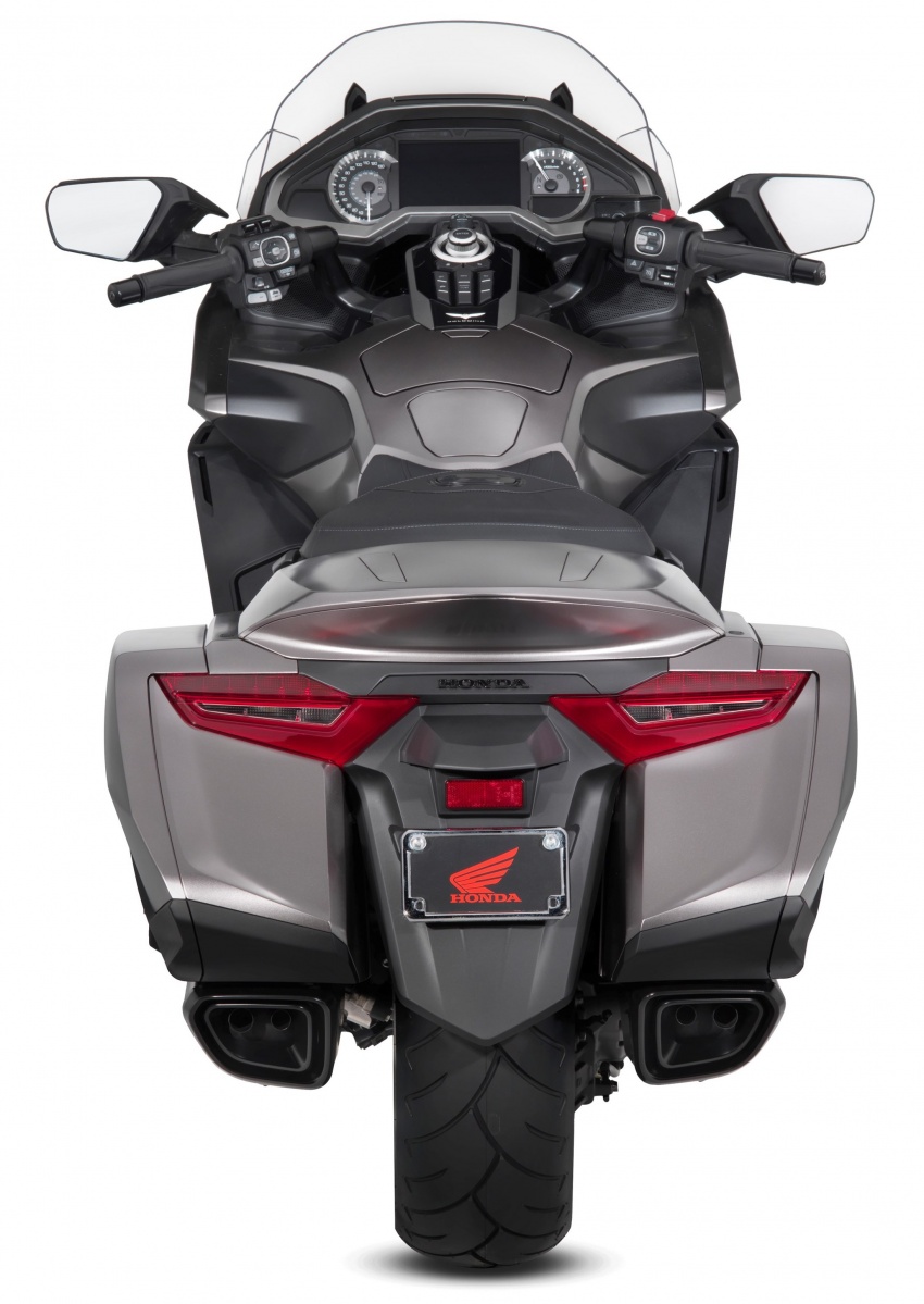 2018 Honda Goldwing revealed – 1,833 cc, RM99.5k 727863