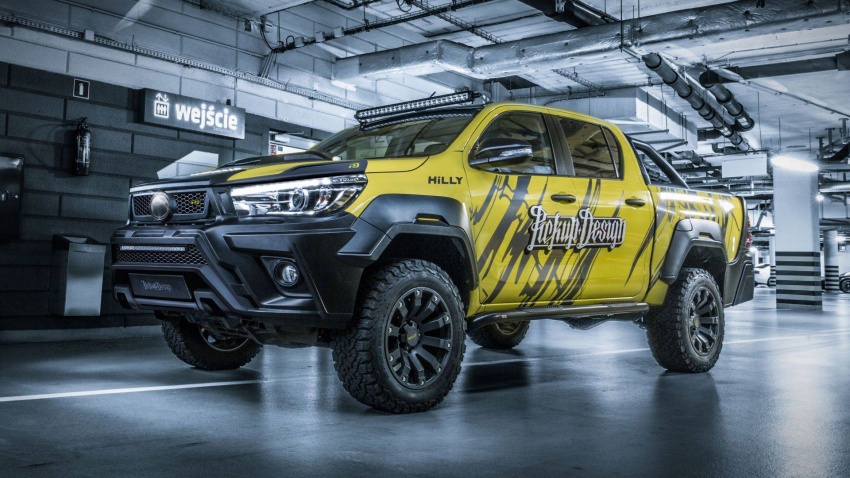 2018 Toyota Hilux gets all rugged with Carlex Design 720327