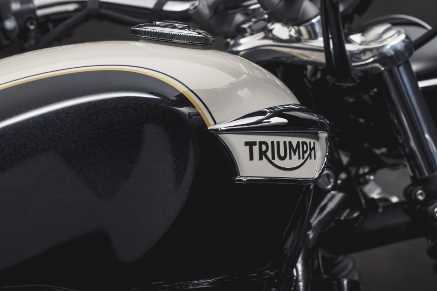 2018 Triumph Speedmaster and Bobber Black launch 718571