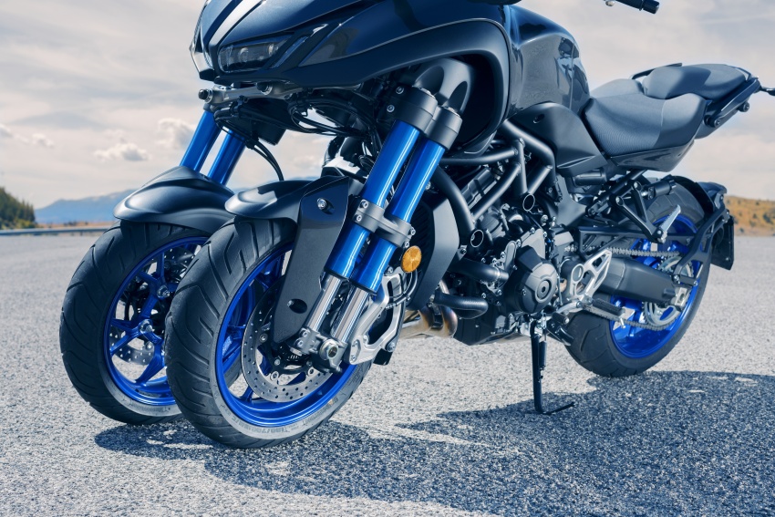 2018 Yamaha Niken Leaning Multi-Wheeler (LMW) revealed – three wheels, double forks and it leans 728638