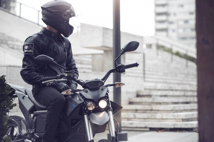 2018 Zero Motorcycles update  – fast charge, 358 kms 726975