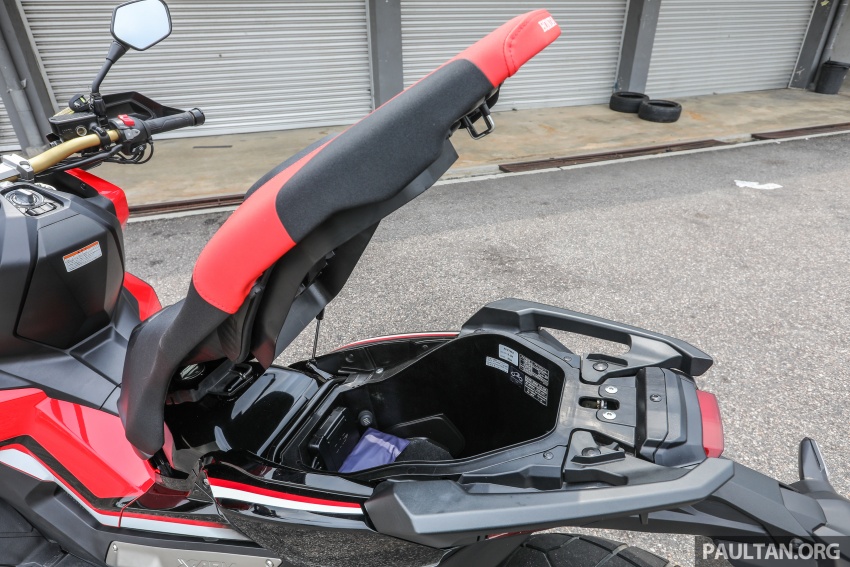 FIRST RIDE: 2017 Honda X-ADV adventure scooter 730135