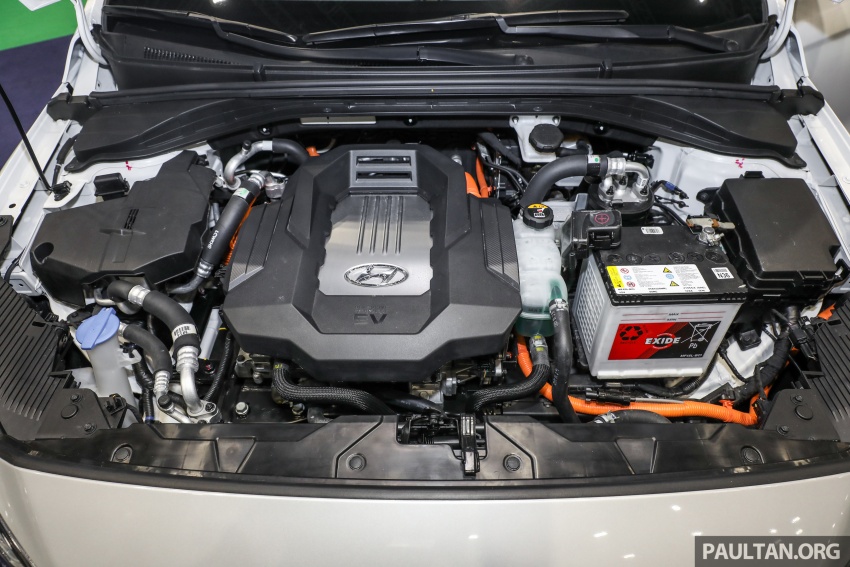 Hyundai Ioniq Electric at IGEM – EV being field tested 722159